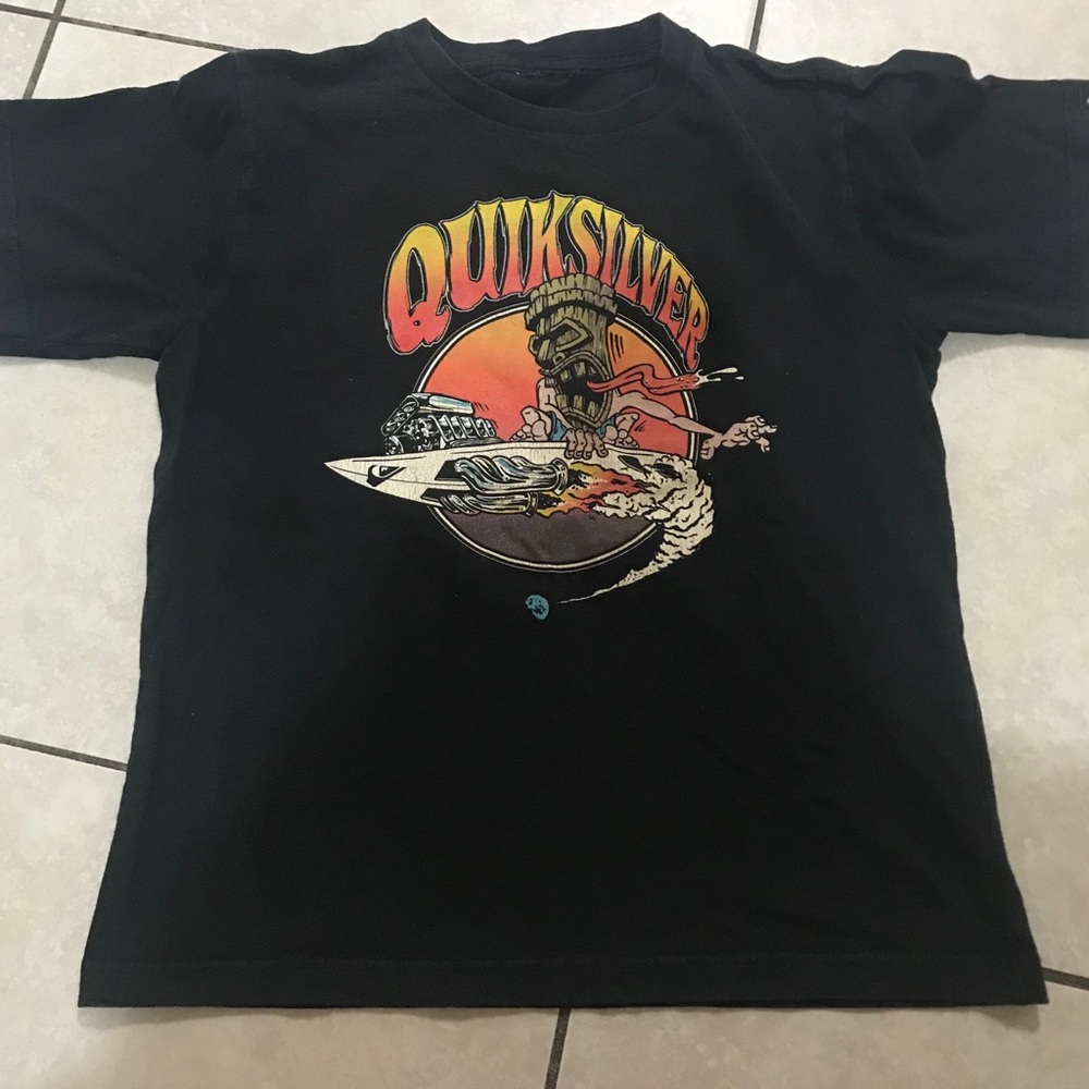 3 Kids shirts.